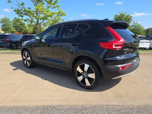 2019 Volvo XC40 T5