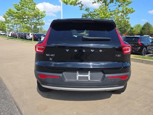 2019 Volvo XC40 T5
