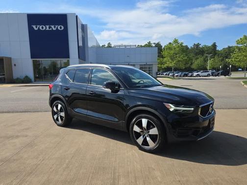 2019 Volvo XC40 T5