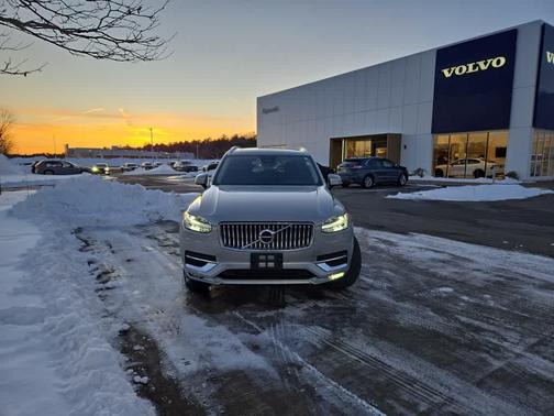 2023 Volvo XC90 B6 Plus 7-Seater