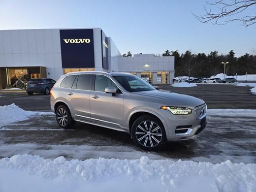 2023 Volvo XC90 B6 Plus 7-Seater