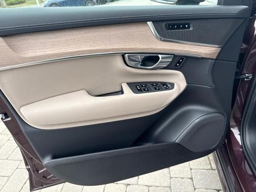Mulberry Red 2026 Volvo XC90 B5 Core