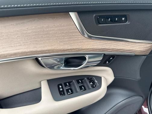 Mulberry Red 2026 Volvo XC90 B5 Core