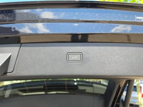 Black 2026 Volvo EX30 Twin Motor Ultra