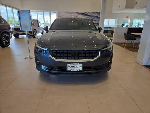 2022 Polestar 2 Long Range Dual Motor