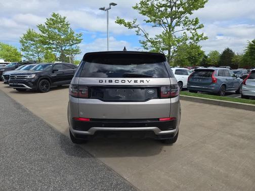 2022 Land Rover Discovery Sport R-Dynamic S