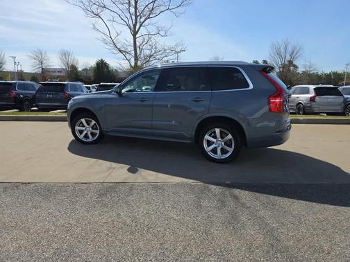 Thunder Gray Metallic 2023 Volvo XC90 B5 Core