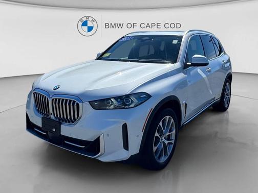 Alpine White 2024 BMW X5 xDrive40i