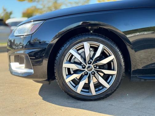 2023 Audi A4 40 Premium
