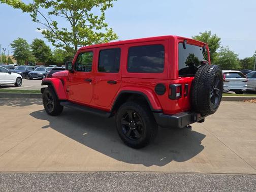 2022 Jeep Wrangler Unlimited Sahara Altitude