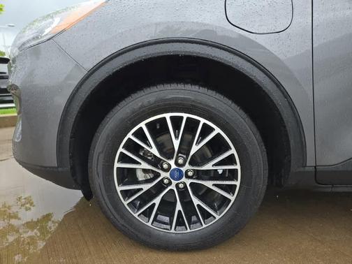 2022 Ford Escape PHEV SEL