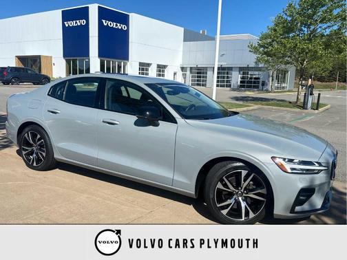 Gray 2024 Volvo S60 B5 Core Dark Theme