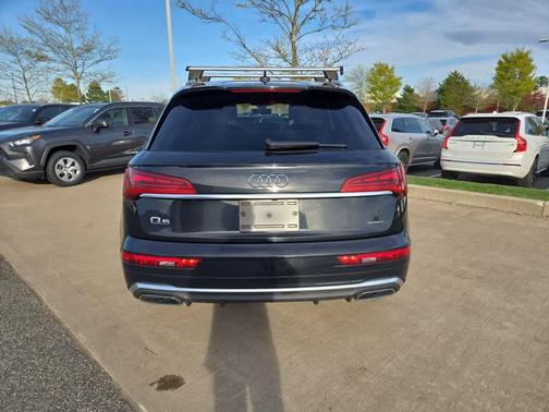 2023 Audi Q5 45 S line Premium Plus