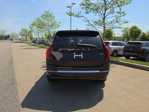 Mulberry Red 2025 Volvo XC90 B5 Core