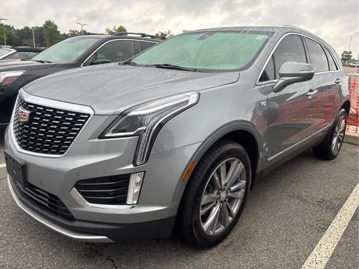 Silver Metallic 2024 Cadillac XT5 Premium Luxury