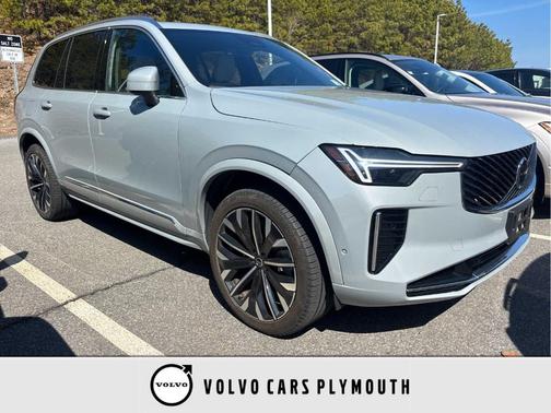 2025 Volvo XC90 B6 Plus 7-Seater