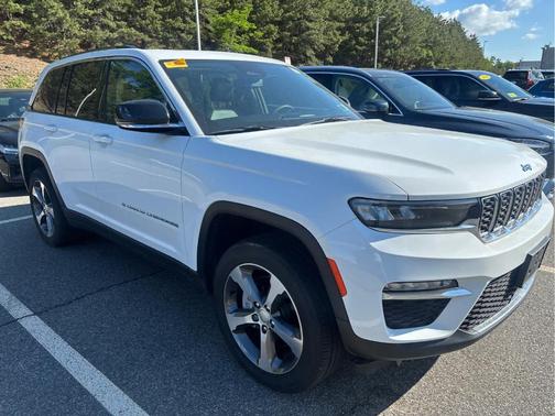 Bright White Clearcoat 2022 Jeep Grand Cherokee 4xe Base