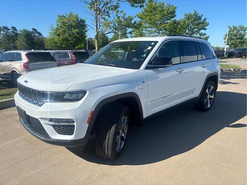 Bright White Clearcoat 2022 Jeep Grand Cherokee 4xe Base