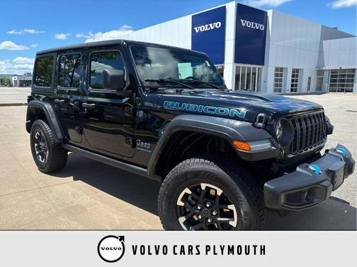 Black Clearcoat 2024 Jeep Wrangler 4xe Rubicon