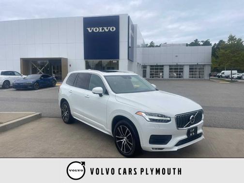 2020 Volvo XC90 T6 Momentum 7 Passenger