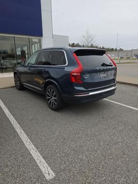 Denim Blue Metallic 2023 Volvo XC90 B6 Plus 7-Seater