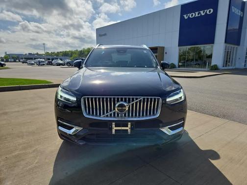 2023 Volvo XC90 Recharge Plug-In Hybrid T8 Ultimate Bright Theme 7-Seater