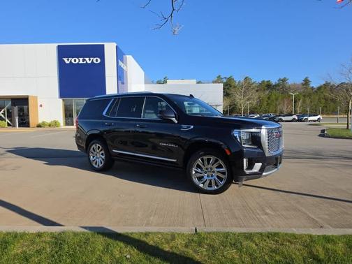 Midnight Blue Metallic 2021 GMC Yukon Denali