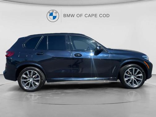 Carbon Black Metallic 2020 BMW X5 M50i