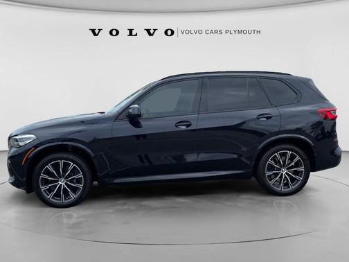 Carbon Black Metallic 2020 BMW X5 M50i