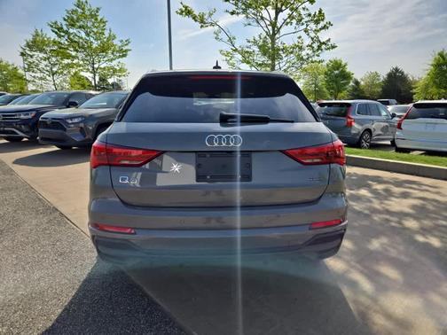 2023 Audi Q3 45 S line Premium