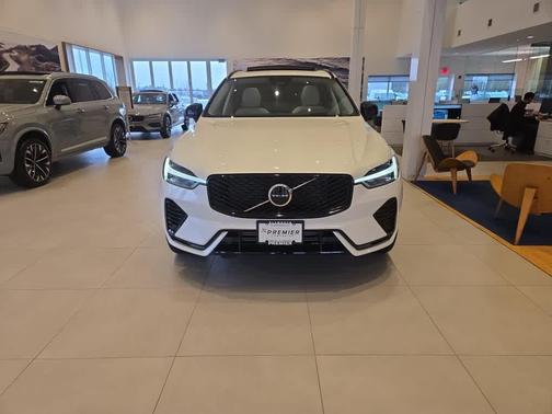 2026 Volvo XC60 Plug-In Hybrid T8 Ultra