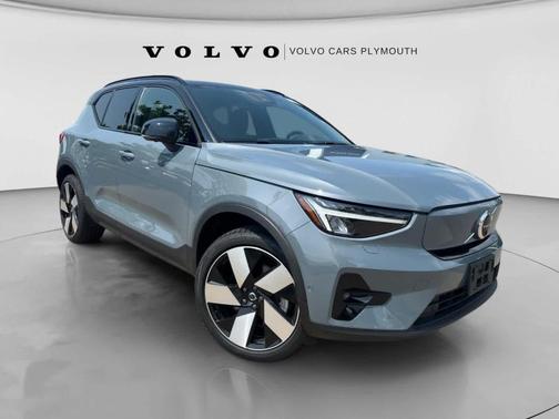 Thunder Gray Metallic 2023 Volvo XC40 Recharge Pure Electric Twin Plus