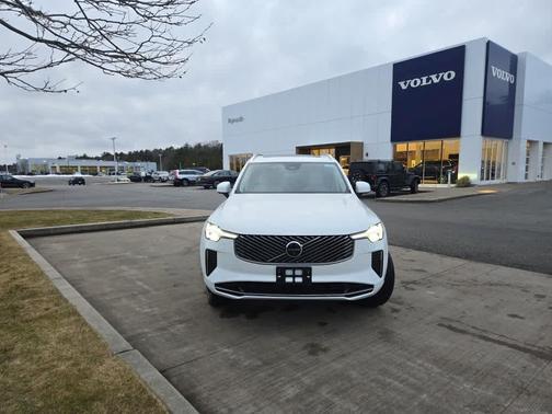 2026 Volvo XC90 B6 Ultra 7-Seater