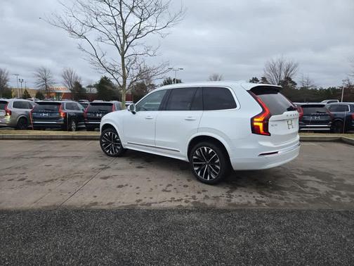 2026 Volvo XC90 B6 Ultra 7-Seater