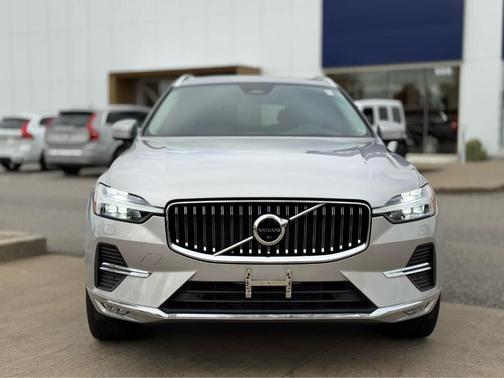 2022 Volvo XC60 B6 Inscription