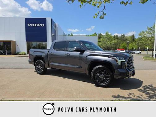 Magnetic Gray Metallic 2023 Toyota Tundra Platinum