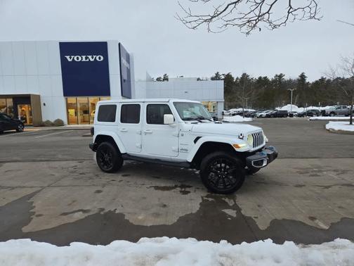 2024 Jeep Wrangler 4xe Sahara