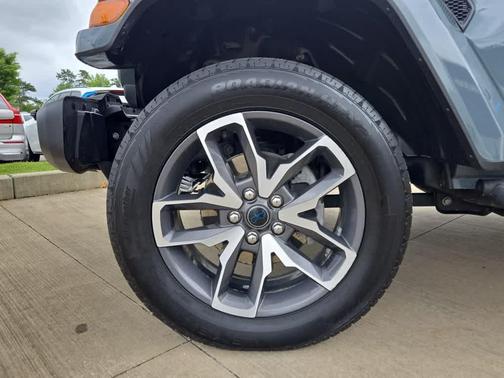 2024 Jeep Wrangler 4xe Sport