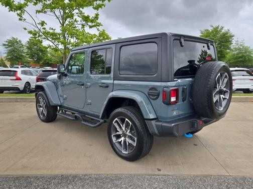 2024 Jeep Wrangler 4xe Sport