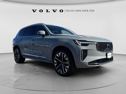 Metallic 2026 Volvo XC90 B6 Ultra 7-Seater