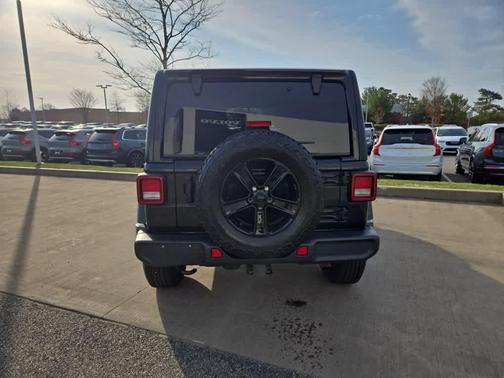 2021 Jeep Wrangler Unlimited Sahara Altitude