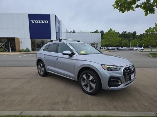 2024 Audi Q5 40 Premium