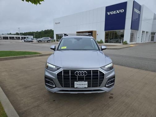 2024 Audi Q5 40 Premium