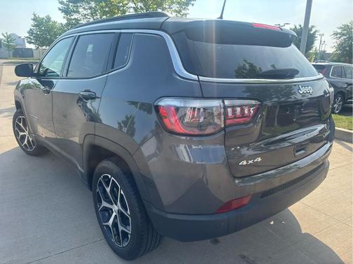 Metallic 2024 Jeep Compass Limited