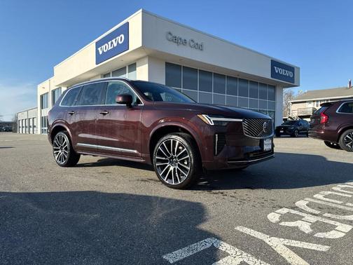 Mulberry Red 2026 Volvo XC90 B6 Plus 7-Seater