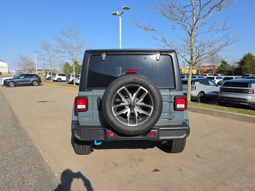 Anvil Clearcoat 2024 Jeep Wrangler 4xe Sport