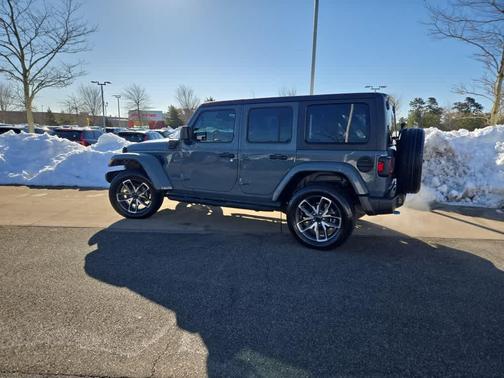 2024 Jeep Wrangler 4xe Sport