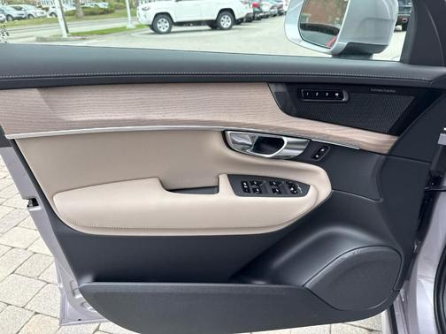 Silver 2026 Volvo XC90 B6 Plus 7-Seater