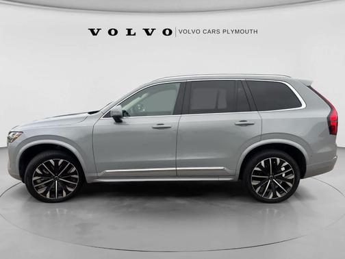 Metallic 2026 Volvo XC90 B6 Plus 7-Seater