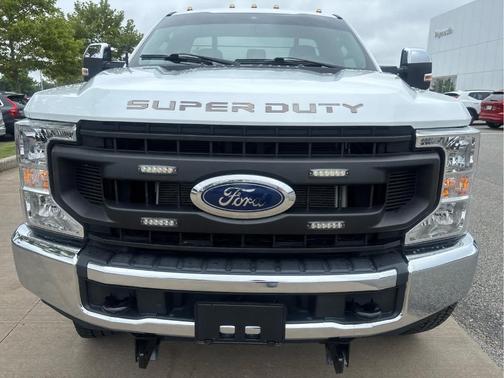 Oxford White 2022 Ford F-250 XL